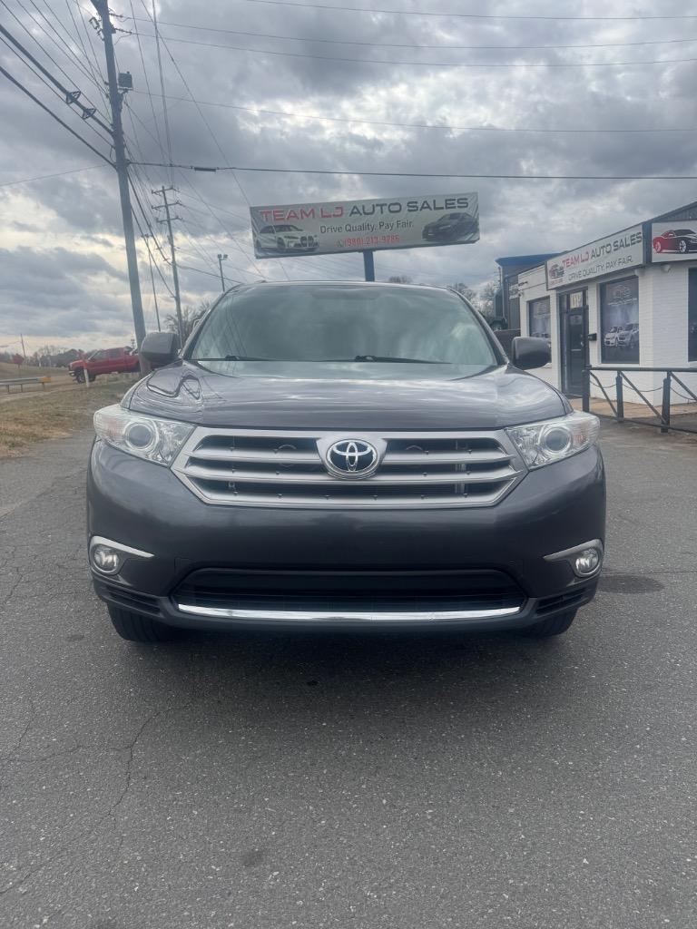 2013 Toyota Highlander Base