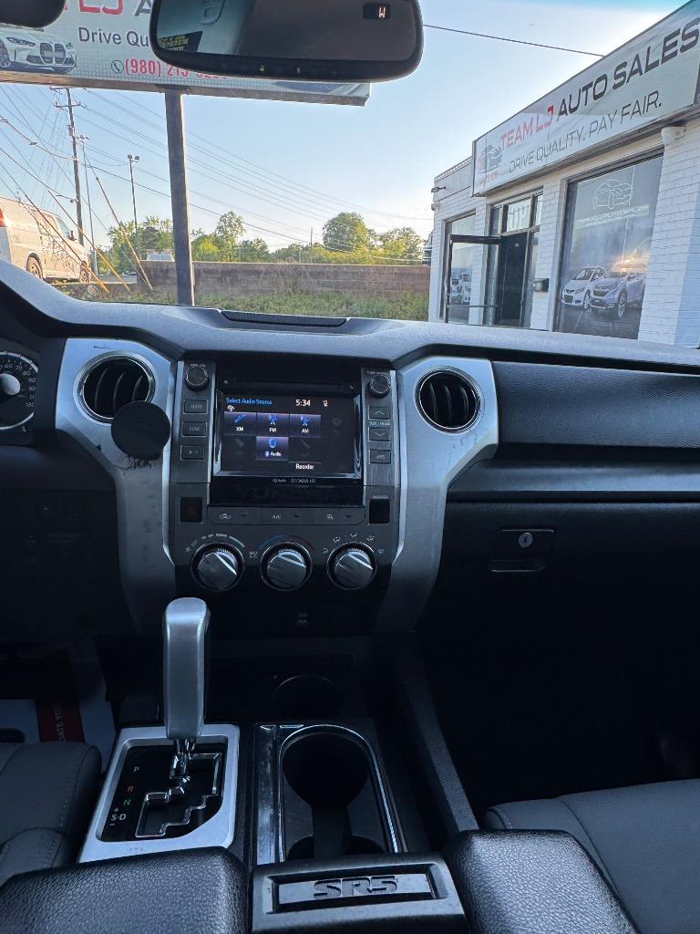 2016 Toyota Tundra SR5 - Photo 13