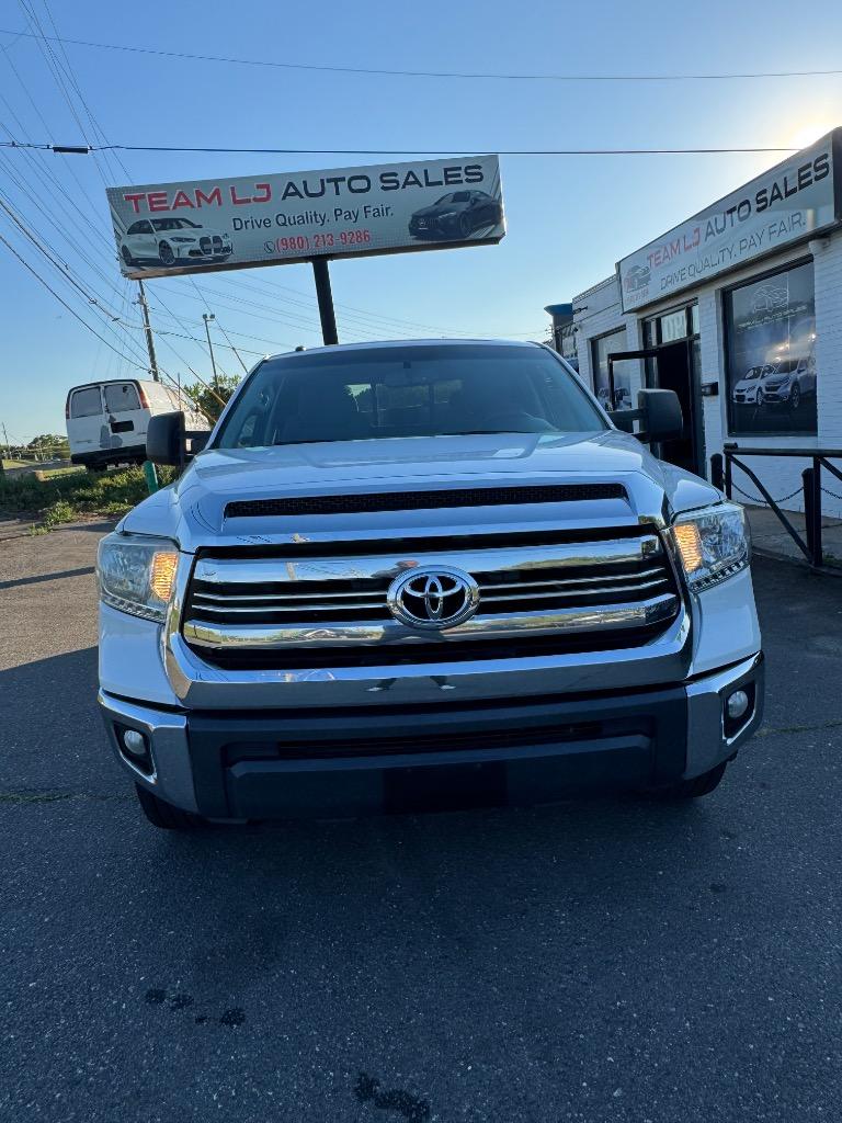 2016 Toyota Tundra SR5 - Photo 6