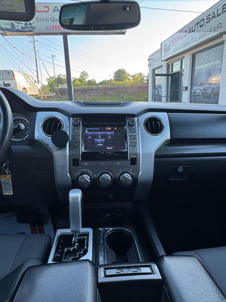 2016 Toyota Tundra SR5 - Photo 14