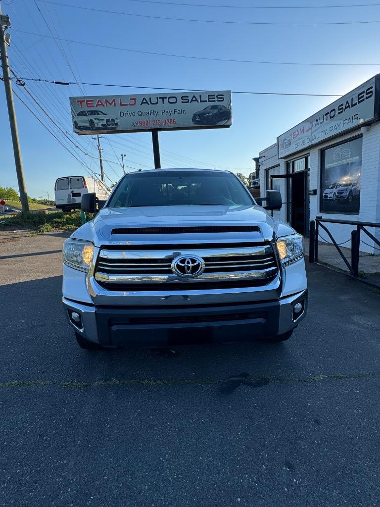2016 Toyota Tundra SR5 - Photo 12