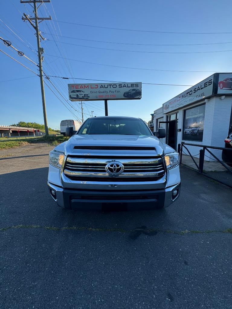 2016 Toyota Tundra SR5 - Photo 8