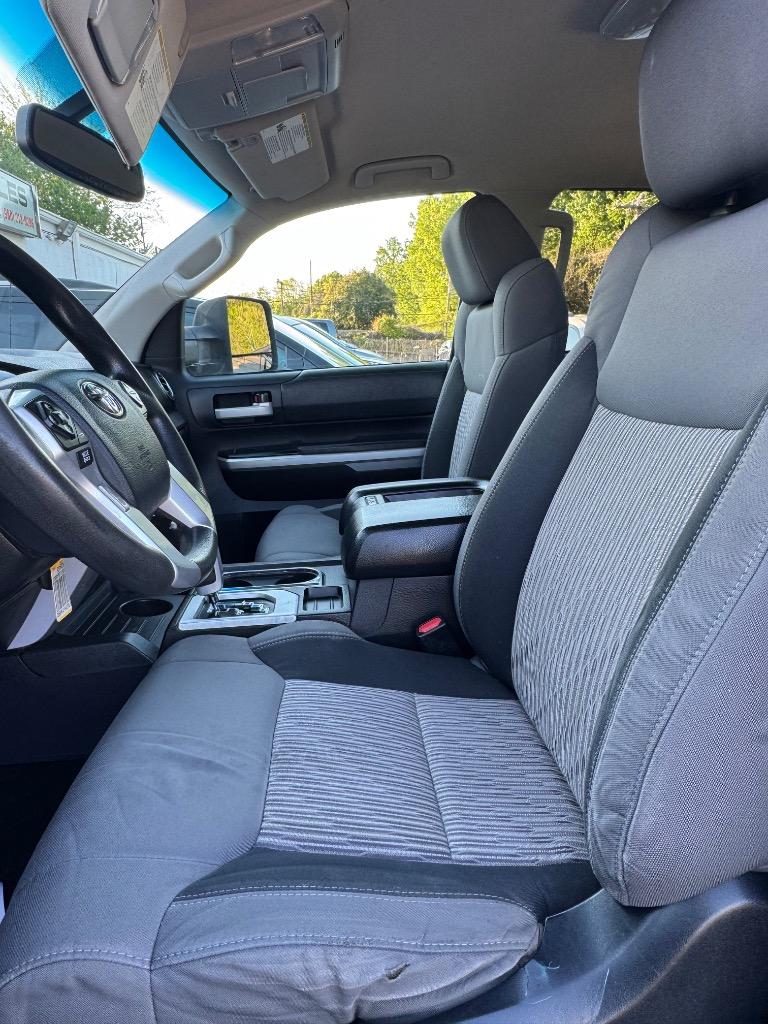 2016 Toyota Tundra SR5 - Photo 18